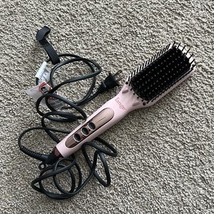 L’ange Straightener Brush